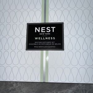 NEST Fragrances Misting Diffuser Set - Wild Mint & Eucalyptus unopened
